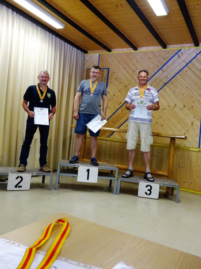 Edgar lies seine Kontrahenten mit 366 Ringen keine Chance und holte sich den 1. Platz